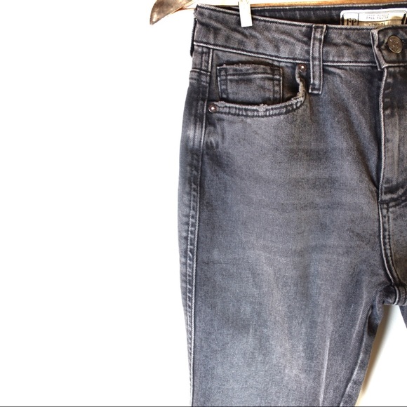 FP Vintage Black Cuffed Boyfriend Jeans 25 0 - Picture 3 of 9